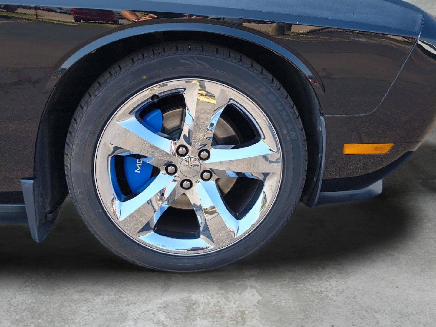 Used 2013 Dodge Challenger R/T Plus RWD image 28