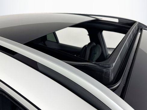 New 2026 Mercedes-Benz EQS 550 4MATIC SUV image 21