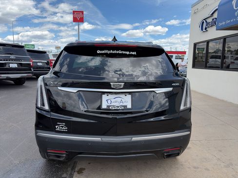 Used 2022 Cadillac XT5 Sportv w/ LPO, ONYX Package AWD/4WD image 5