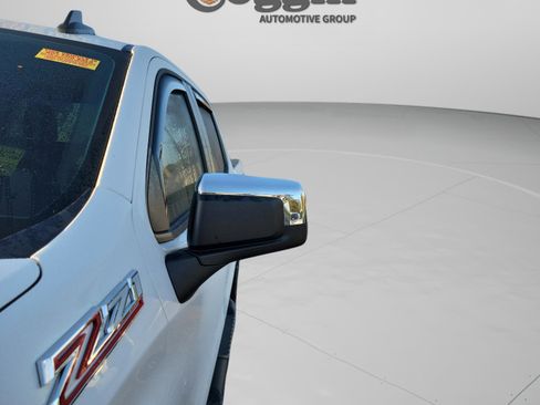 Used 2025 Chevrolet Silverado 1500 LT image 28