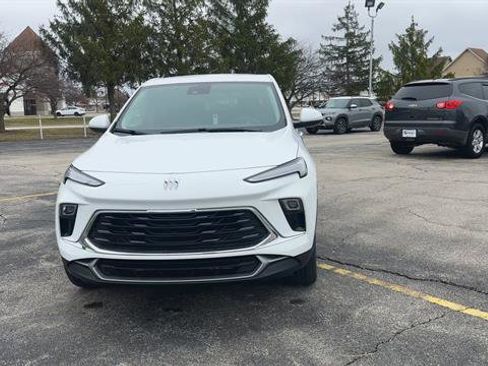 Used 2024 Buick Encore GX Preferred image 3