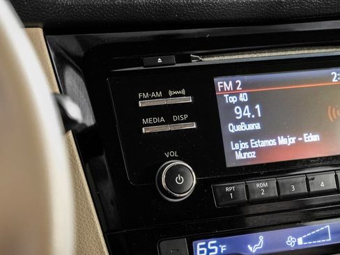 Used 2015 Nissan Rogue SV image 21