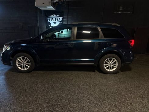 Used 2015 Dodge Journey SXT w/ Flexible Seating Group FWD image 4