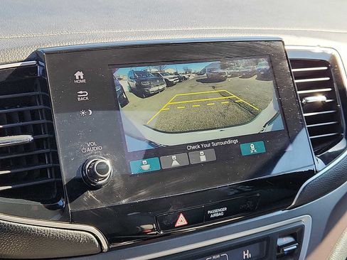 Certified 2023 Honda Passport EX-L image 17