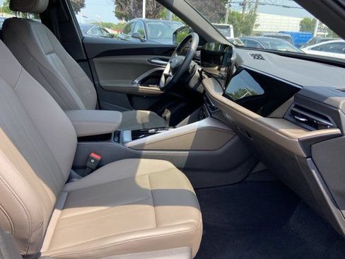 Used 2025 Audi Q5 Premium w/ Convenience Package AWD/4WD image 27