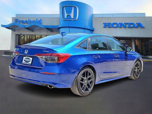 Used 2023 Honda Civic Sport image 7