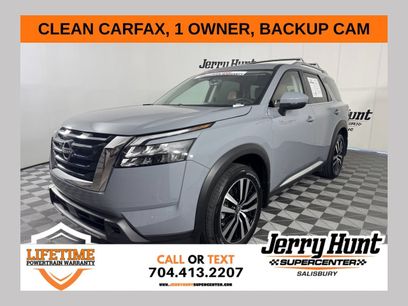 Used 2025 Nissan Pathfinder Platinum w/ Cargo Package