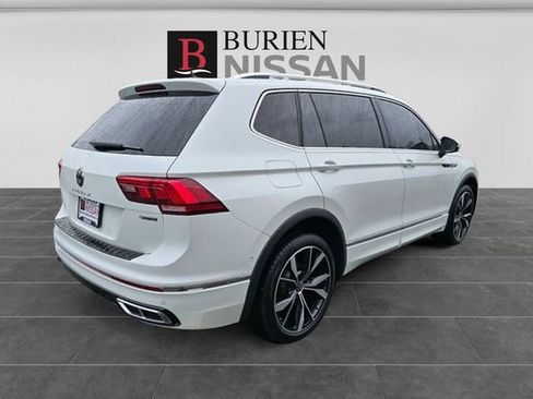 Used 2024 Volkswagen Tiguan SEL R-Line AWD/4WD image 7