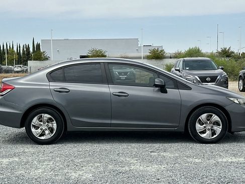 Used 2013 Honda Civic LX image 9