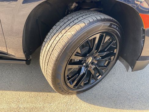 Used 2022 Chevrolet Tahoe High Country image 6