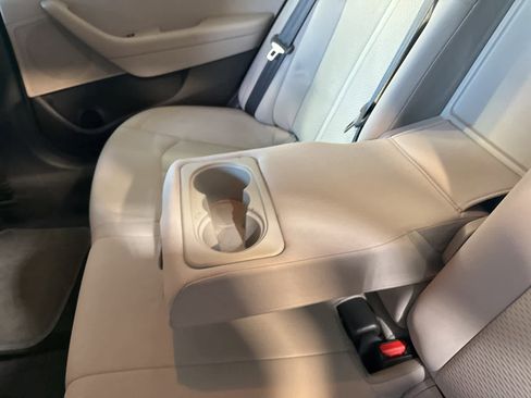 Used 2015 Hyundai Sonata SE image 14