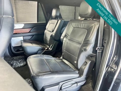 Used 2023 Lincoln Navigator L Reserve AWD/4WD image 19