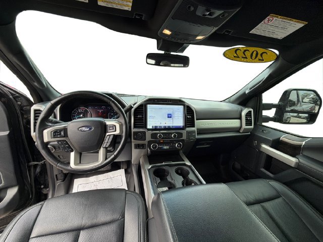 Used 2022 Ford F250 Lariat w/ Black Appearance Package AWD/4WD image 20
