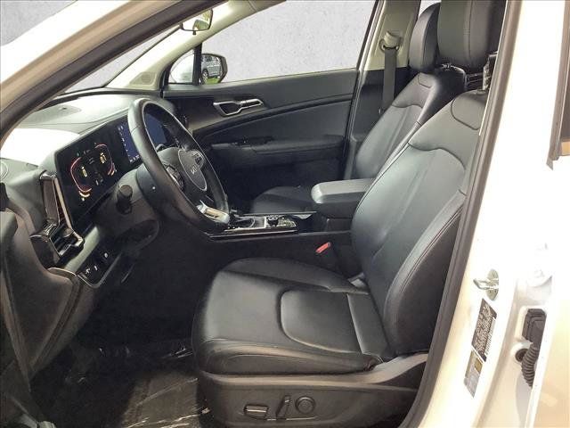 Used 2023 Kia Sportage EX FWD image 9