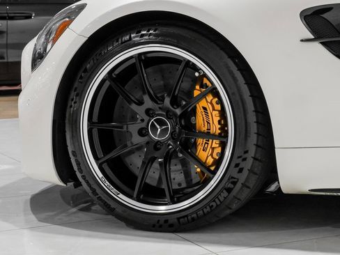 Used 2018 Mercedes-Benz AMG GT R image 60
