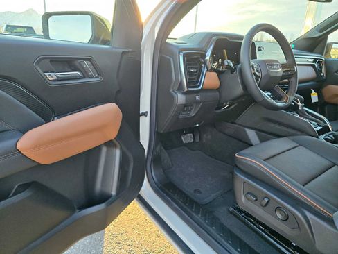 New 2026 GMC Canyon AT4 w/ Technology Plus Package image 19