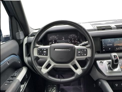 Used 2024 Land Rover Defender 110 X-Dynamic SE AWD/4WD image 37