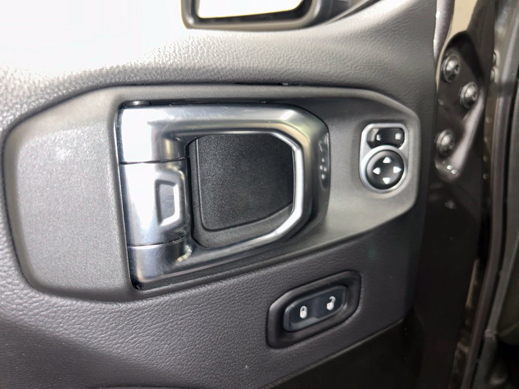 Used 2025 Jeep Gladiator Sport AWD/4WD image 27