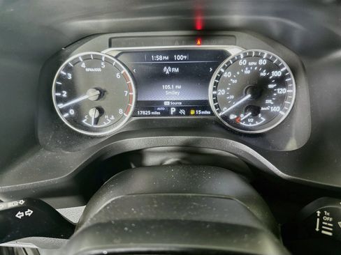 Used 2026 Nissan Rogue SV AWD/4WD image 19