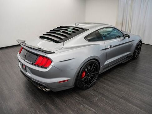 Used 2021 Ford Mustang Shelby GT500 w/ Technology Package RWD image 10