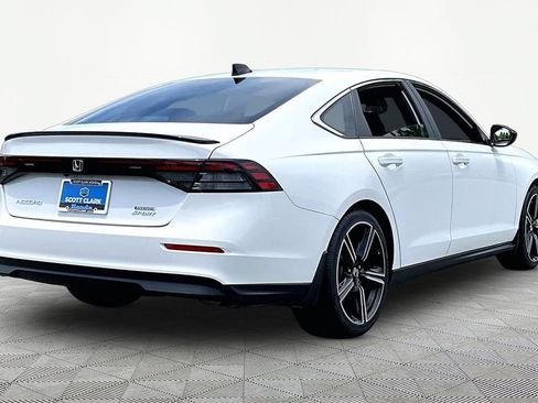 Used 2024 Honda Accord Sport image 6