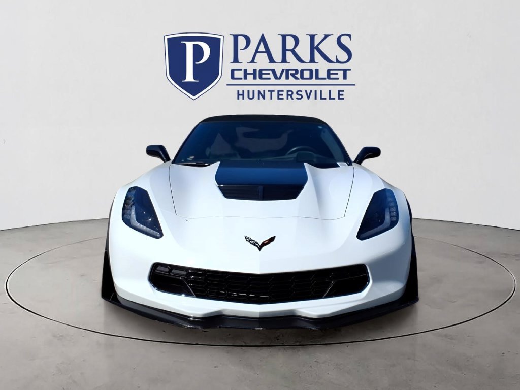 Used 2015 Chevrolet Corvette Z06 w/ 3LZ Preferred Equipment Group RWD image 2