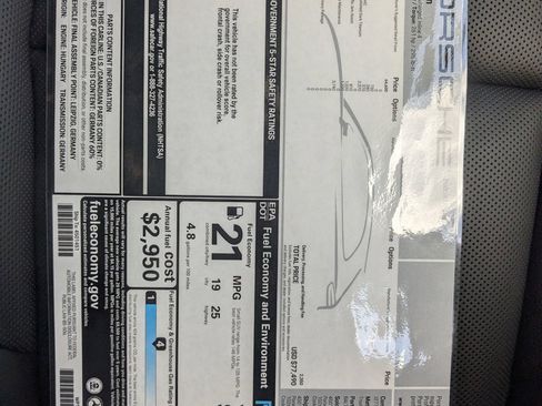 Certified 2026 Porsche Macan AWD/4WD image 30