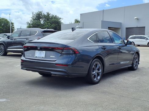 Certified 2023 Honda Accord EX image 8