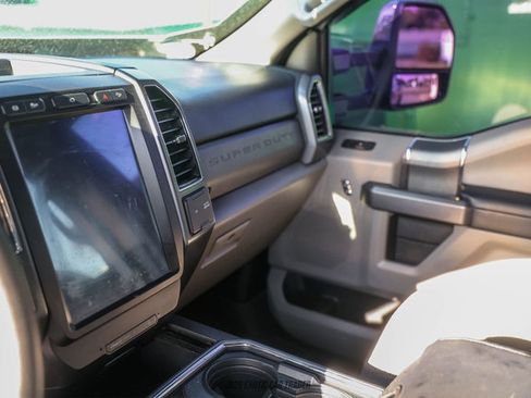 Used 2019 Ford F250 XLT w/ XLT Premium Package AWD/4WD image 28