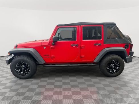 Used 2018 Jeep Wrangler Unlimited Sport S AWD/4WD image 7