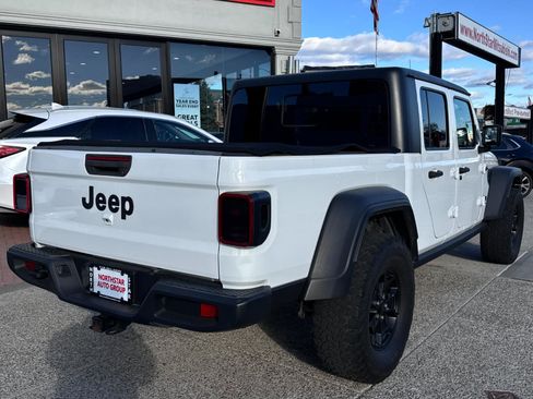 Used 2020 Jeep Gladiator Sport w/ Quick Order Package 24S image 4