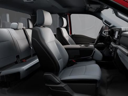 New 2024 Ford F550 4x4 SuperCab Super Duty w/ XLT Value Package image 6