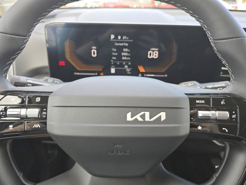 New 2026 Kia Sorento S image 13