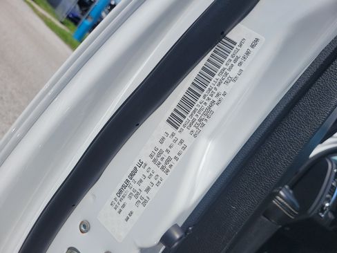Used 2013 RAM 1500 R/T w/ Convenience Group RWD image 27