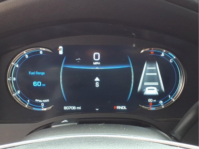 Used 2018 Cadillac Escalade Premium Luxury AWD/4WD image 13