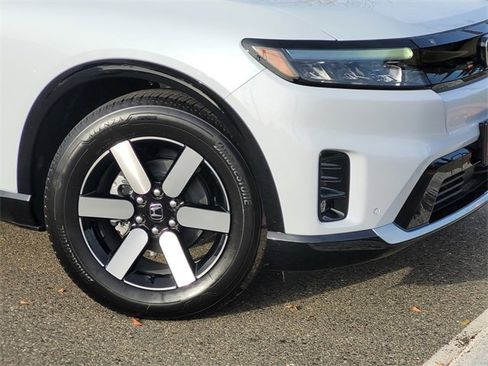 New 2026 Honda Prologue Touring image 3
