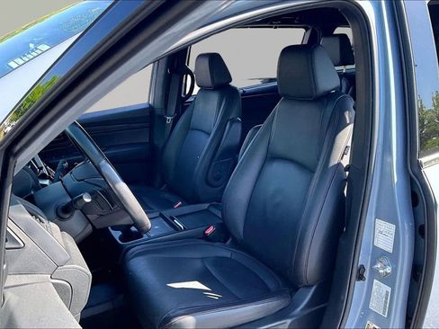 Used 2025 Honda Odyssey Sport-L image 17