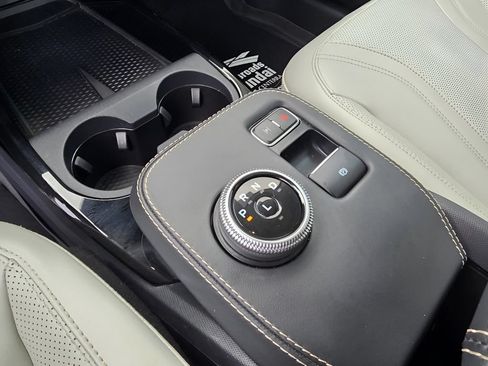 Used 2024 Ford Mustang Mach-E Premium AWD/4WD image 16
