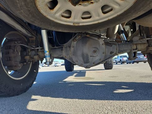 Used 2015 GMC Sierra 2500 SLT w/ Duramax Plus Package image 17