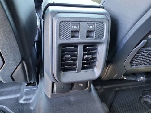 New 2026 Ford Bronco Big Bend w/ Black Diamond Package AWD/4WD image 15
