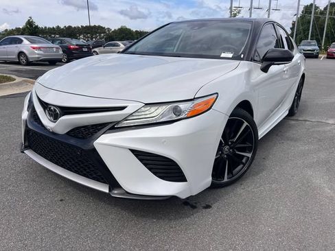 Used 2020 Toyota Camry XSE w/ Driver Assist Package FWD image 9