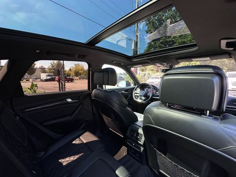 Used 2020 Audi SQ5 Premium Plus w/ Premium Plus Package AWD/4WD image 8