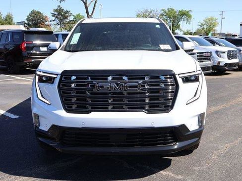 New 2026 GMC Acadia Denali Ultimate AWD/4WD image 2
