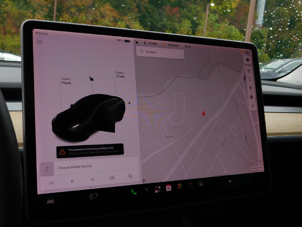 Used 2021 Tesla Model 3 Standard Range Plus RWD image 19