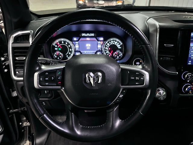 Used 2023 RAM 1500 Laramie AWD/4WD image 19