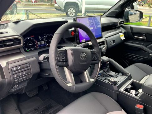 New 2025 Toyota Tacoma TRD Off-Road image 8