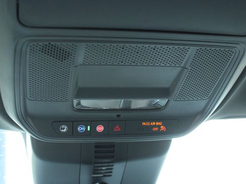Used 2024 Chevrolet Traverse LT w/ LPO, Floor Liner Package AWD/4WD image 51