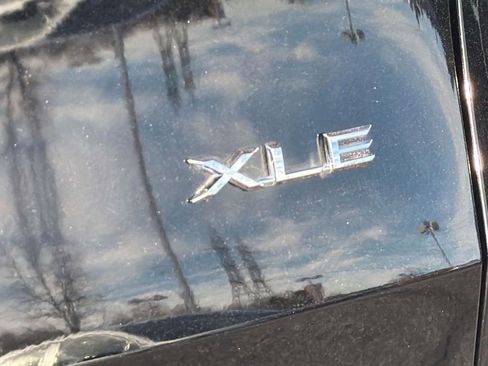 Certified 2025 Toyota Grand Highlander FWD image 6