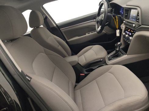 Used 2019 Hyundai Elantra Value Edition FWD image 21