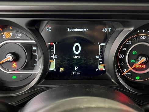 New 2026 Jeep Wrangler Unlimited Rubicon w/ Safety Group image 22